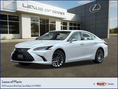 New 2025 Lexus ES 300h w/ Luxury Package