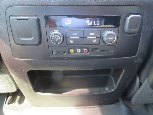 Used 2016 Chevrolet Tahoe LTZ AWD/4WD image 20