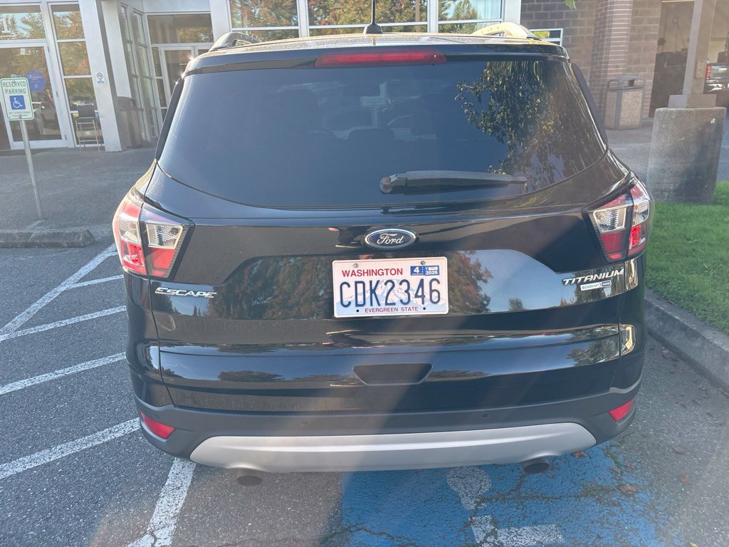Used 2017 Ford Escape Titanium w/ Canadian Touring Package AWD/4WD image 9