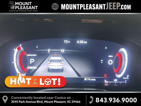 Used 2024 Nissan Pathfinder Platinum w/ Black Appearance Package FWD image 1
