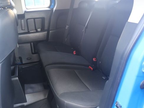 Used 2007 Toyota FJ Cruiser 4WD image 26