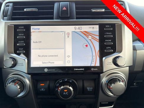 Used 2023 Toyota 4Runner SR5 Premium w/ Moonroof Package RWD image 9