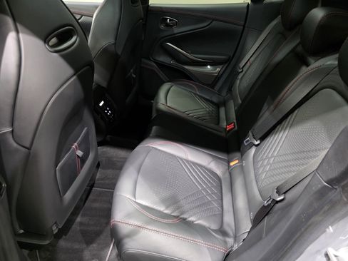 Used 2023 Aston Martin DBX AWD/4WD image 18