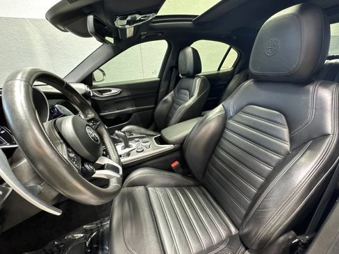 Used 2021 Alfa Romeo Giulia Ti Sport AWD/4WD image 21