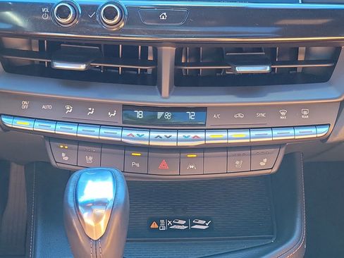 Used 2025 Cadillac CT4 Premium Luxury image 18