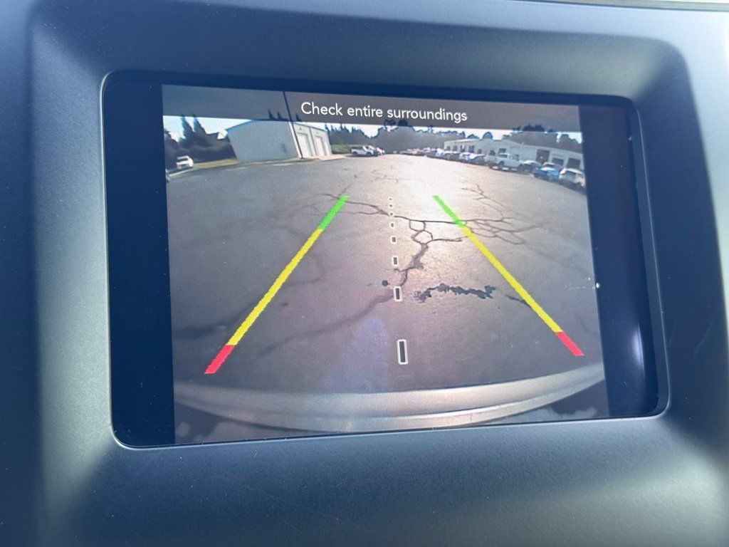 Used 2019 Jeep Cherokee Latitude w/ Popular Appearance Group AWD/4WD image 10