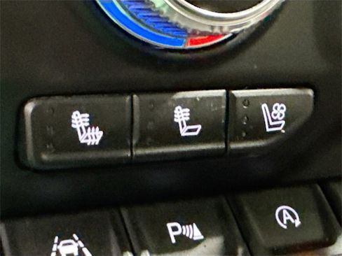 Used 2020 GMC Sierra 1500 AT4 image 23