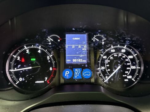 Used 2018 Lexus GX 460 Premium w/ Premium Package AWD/4WD image 17