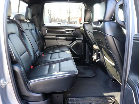 Used 2025 RAM 1500 Laramie image 13