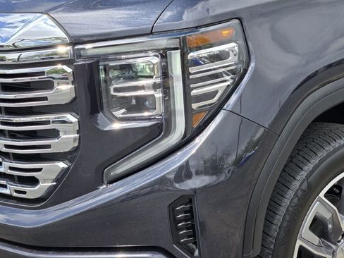 Used 2023 GMC Sierra 1500 Denali w/ Denali Reserve Package AWD/4WD image 5
