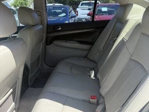 Used 2011 INFINITI G37 Journey w/ Premium Pkg RWD image 10