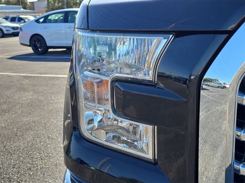 Used 2016 Ford F150 XLT w/ Equipment Group 302A Luxury image 7