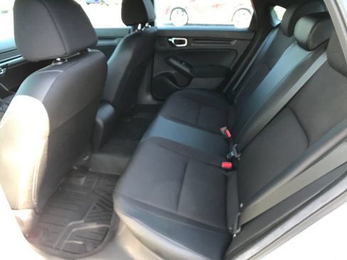 Certified 2025 Honda Civic Sport image 9