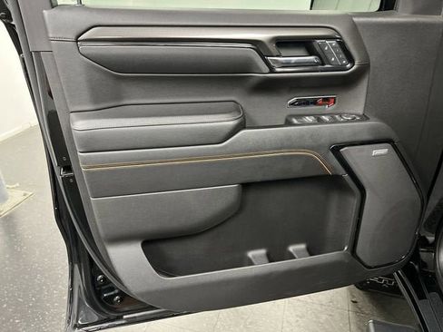 Certified 2022 GMC Sierra 1500 AT4 AWD/4WD image 21