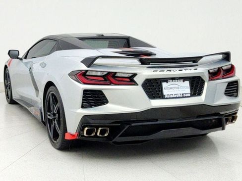 Used 2021 Chevrolet Corvette Stingray Premium Conv w/ Z51 Performance Package image 6