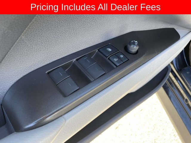 Used 2021 Toyota Camry LE FWD image 19