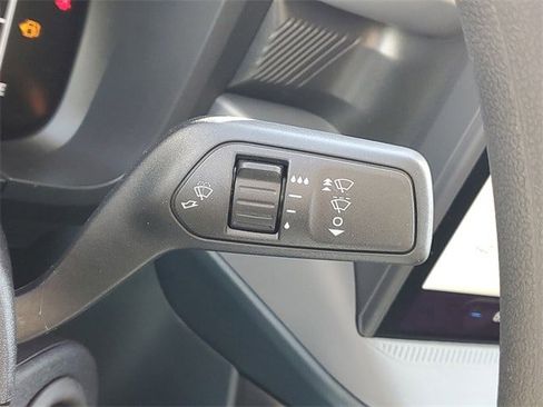 New 2025 Ford Maverick XL w/ Equipment Group 101A image 18