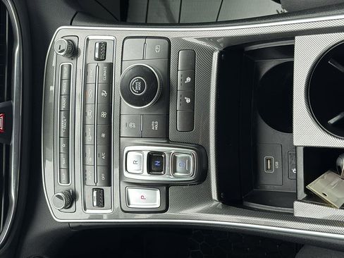 Used 2023 Hyundai Santa Fe SEL image 35