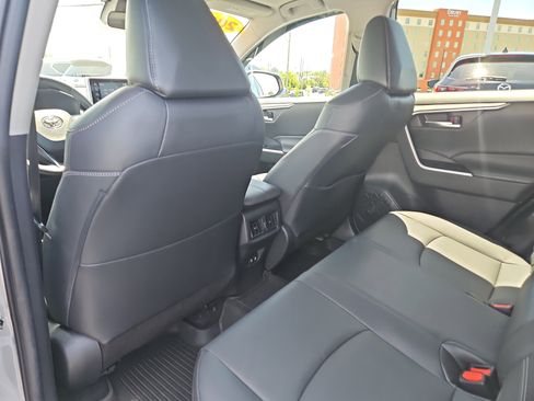 Used 2021 Toyota RAV4 XLE Premium AWD/4WD image 12