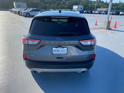Used 2021 Ford Escape SEL w/ Technology Package AWD/4WD image 7