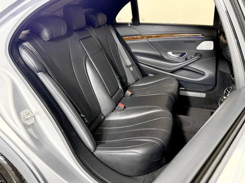 Used 2015 Mercedes-Benz S 550 4MATIC Sedan image 51