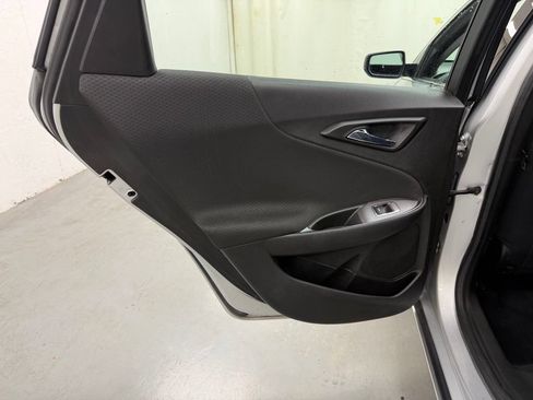 Used 2021 Chevrolet Malibu LT FWD image 14