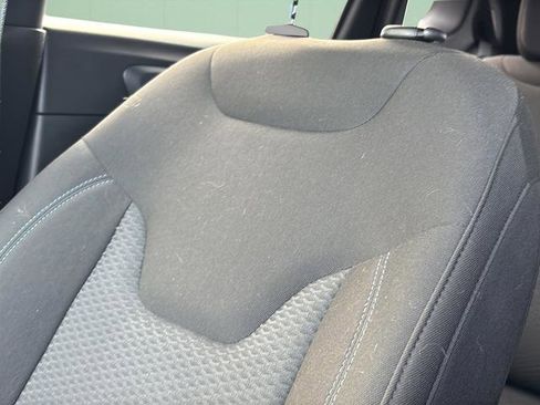 Certified 2024 Jeep Compass Sport image 46