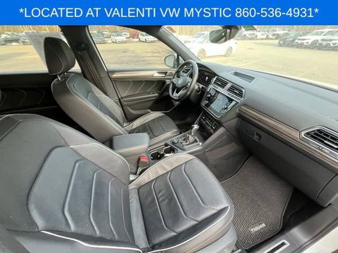Certified 2023 Volkswagen Tiguan SEL R-Line image 24