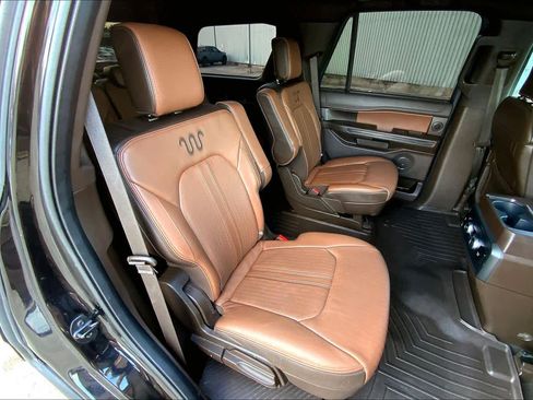 Used 2022 Ford Expedition King Ranch RWD image 19