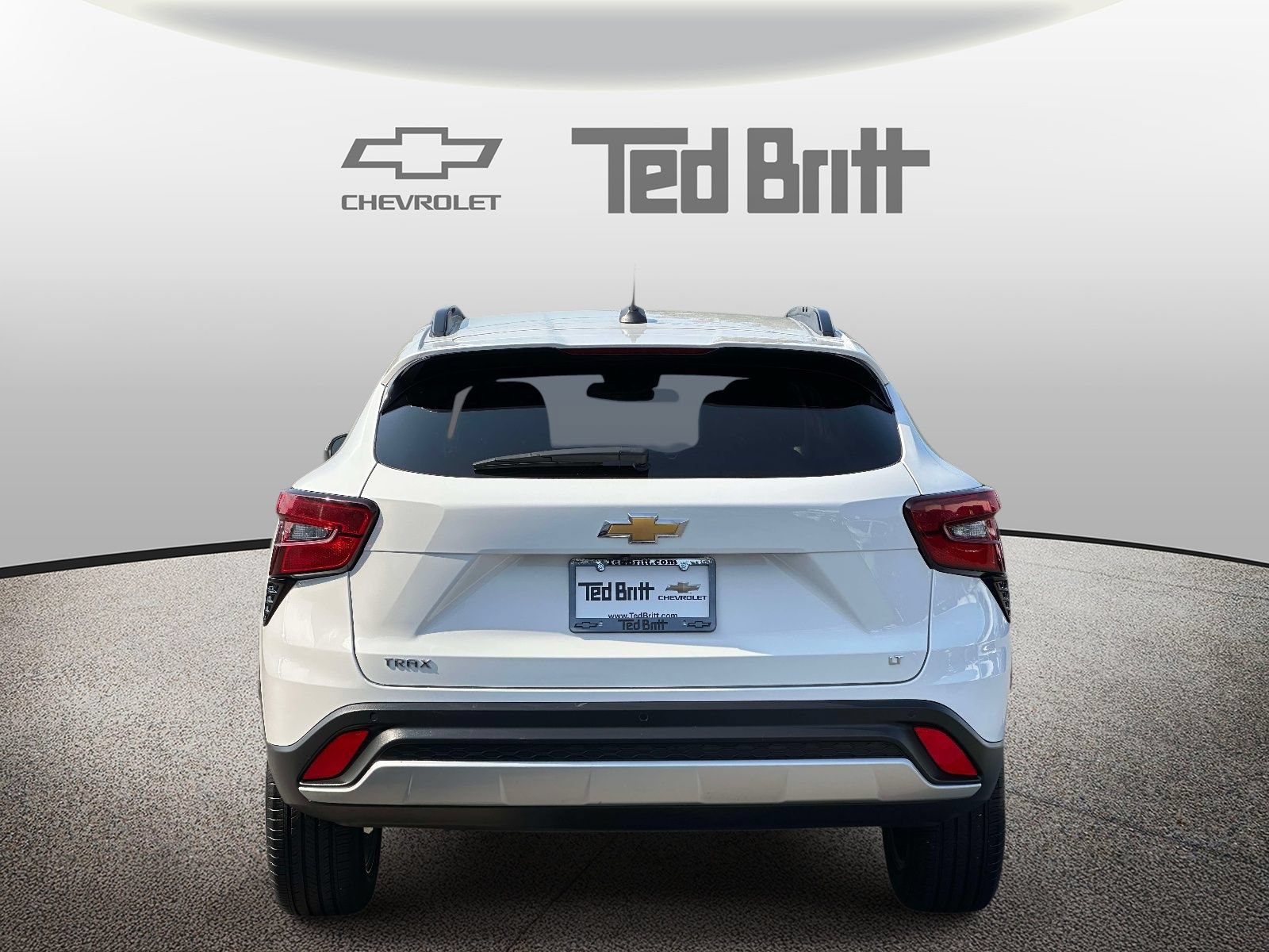 Used 2024 Chevrolet Trax LT w/ Driver Confidence Package FWD image 5