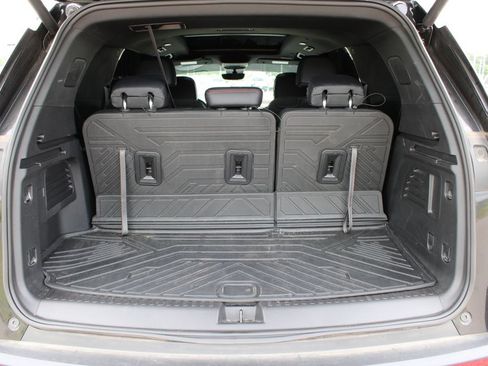Used 2026 Chevrolet Traverse Z71 w/ Driver Confidence Package AWD/4WD image 19