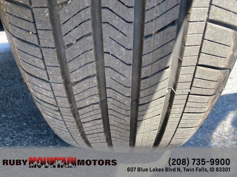 Used 2016 Chevrolet Tahoe LS AWD/4WD image 9