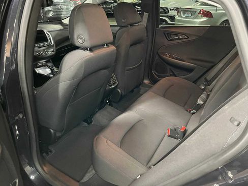 Used 2023 Chevrolet Malibu LT FWD image 17
