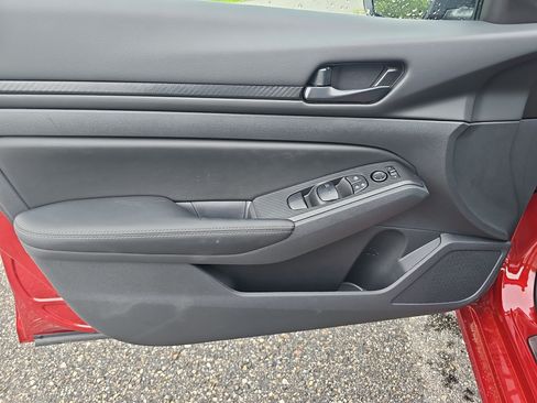 New 2026 Nissan Altima 2.5 SV FWD image 17