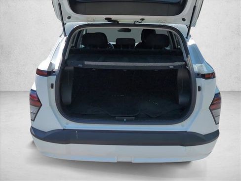 Certified 2024 Hyundai Kona SEL FWD image 7