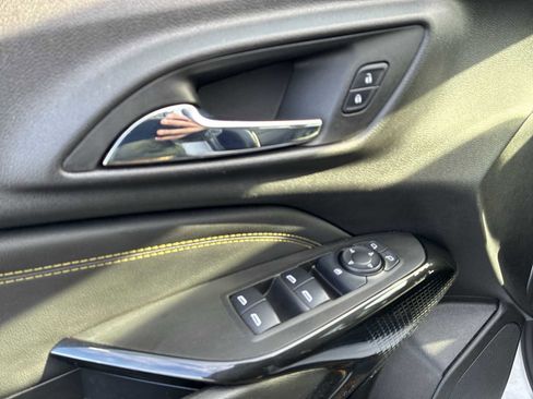 Certified 2024 Chevrolet Trax LT w/ Driver Confidence Package image 22