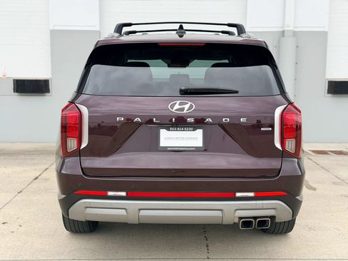 Used 2024 Hyundai Palisade SEL AWD/4WD image 4