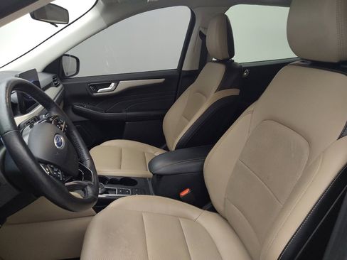 Used 2021 Ford Escape SEL w/ Technology Package image 17