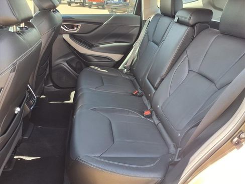 Used 2023 Subaru Forester Limited w/ Popular Package #3 image 20