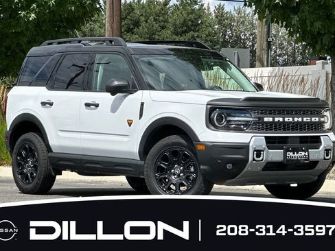 Used 2025 Ford Bronco Sport Badlands w/ Badlands Tech Package AWD/4WD image 2