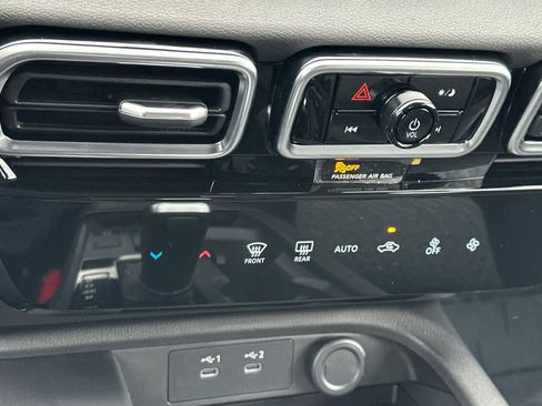 New 2026 Nissan Sentra SV w/ Floor Mat Package image 19