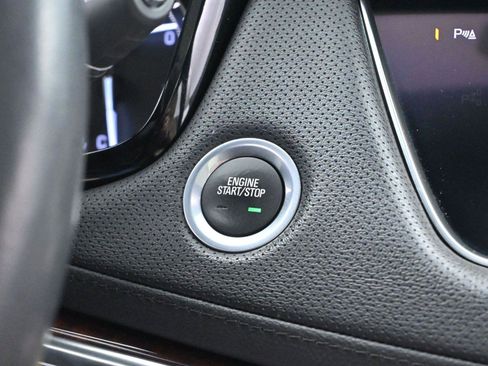 Used 2019 Cadillac XT5 Luxury FWD image 26