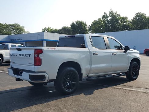 Used 2024 Chevrolet Silverado 1500 Custom AWD/4WD image 4