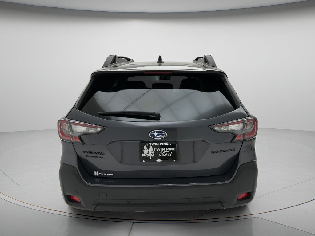 Used 2025 Subaru Outback Onyx Edition AWD/4WD image 5