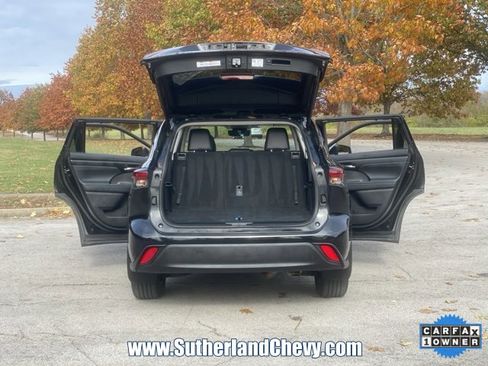 Used 2024 Toyota Highlander XLE image 40