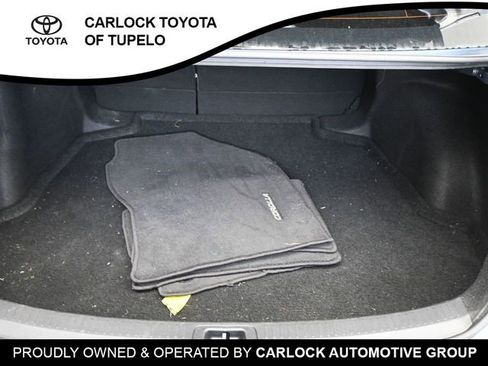 Used 2025 Toyota Corolla SE image 25