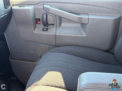 Used 2024 Chevrolet Express 2500 w/ Driver Convenience Package image 19