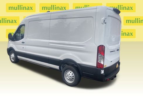 New 2026 Ford Transit 250 148 Medium Roof Extended AWD w/ Load Area Protection Package image 5