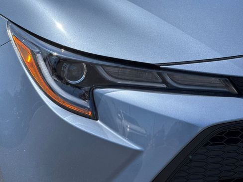 Used 2022 Toyota Corolla LE w/ Carpet Mat Package (TMS) FWD image 42