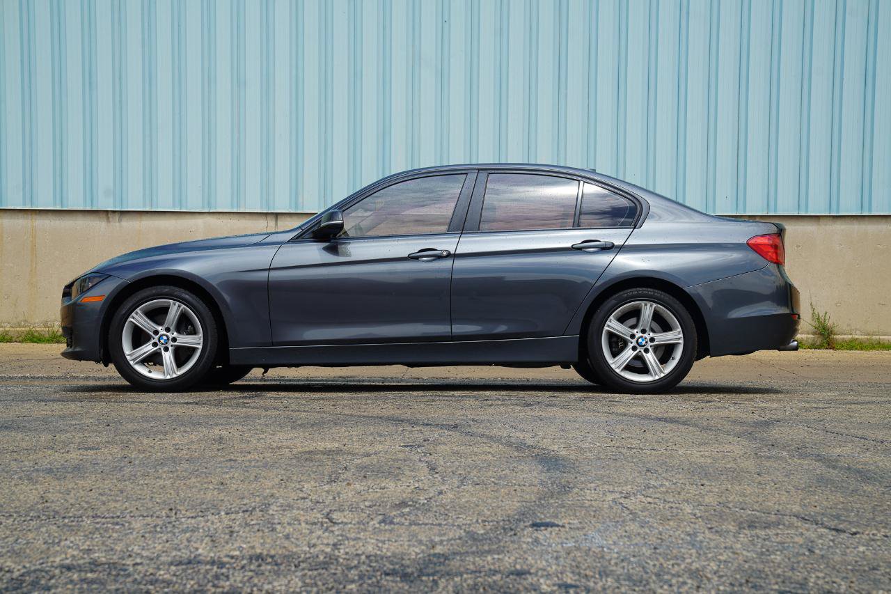 Used 2013 BMW 328i Sedan RWD image 6